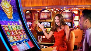 Showdown reveal and winner announcement on situs parlay Teen Patti